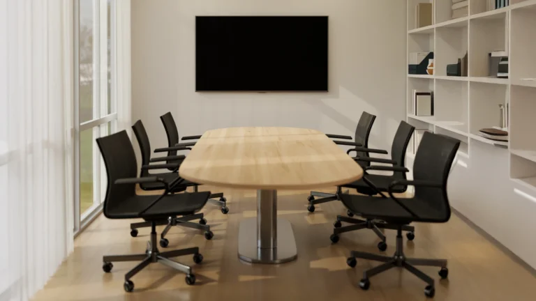 ured sa stolicama, ormarom i sa televizorom